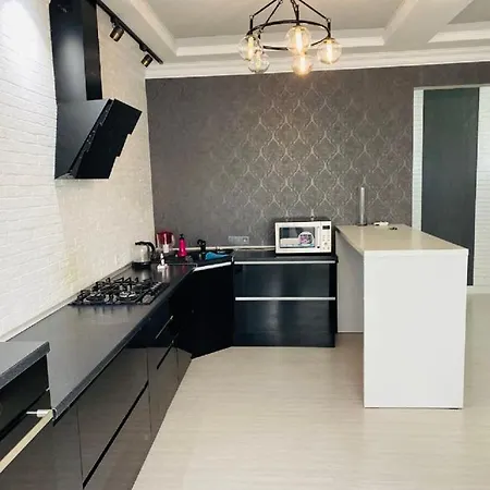 Апартаменты 2 Комнатная Возле Теннисного Центра Aktobe Exterior photo