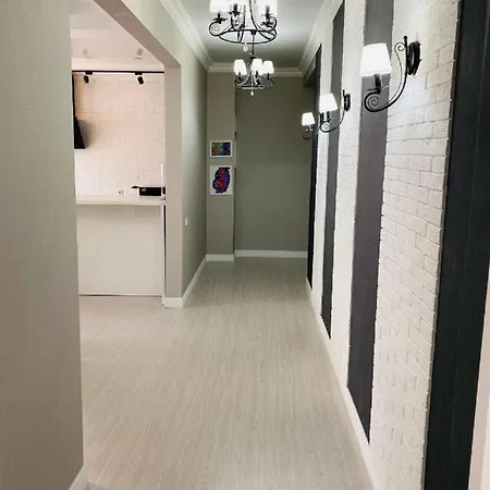 Апартаменты 2 Комнатная Возле Теннисного Центра Aktobe Exterior photo