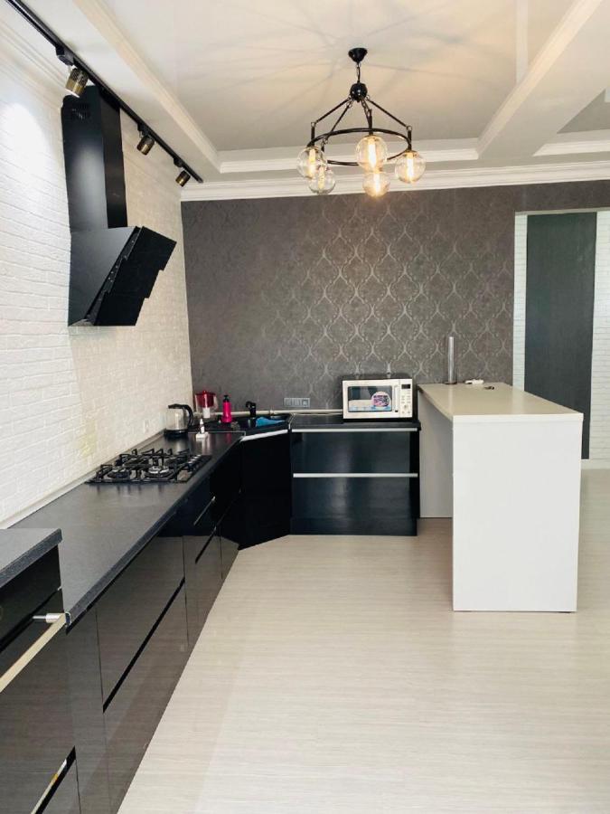 Apartment 2 комнатная возле теннисного центра *